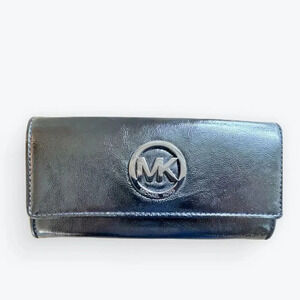 Michael Kors flip top black wallet